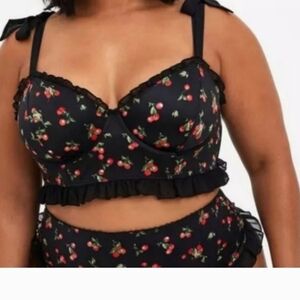 Torrid size 2 cherry Satin Ruffle Underwire Bra